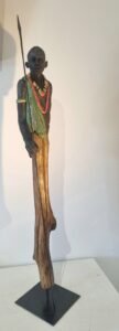 raku sur bois et lance
